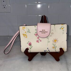 Coach Wallet Wristlet Floral Wildflower Saffiano Leather Phone Case Clutch Pink